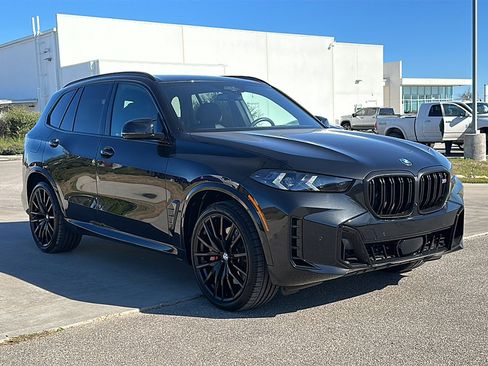 Used 2026 BMW X5 M60i image 10