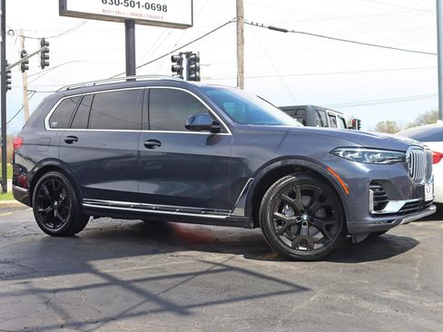 Used 2019 BMW X7 xDrive40i w/ Premium Package AWD/4WD image 3