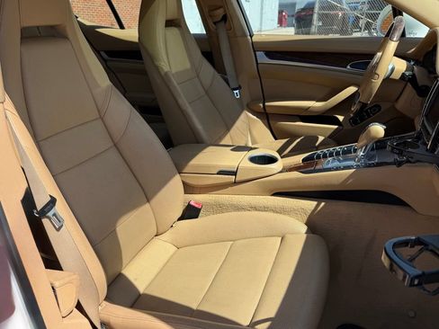 Used 2010 Porsche Panamera 4S AWD/4WD image 28