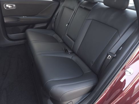 Used 2025 Hyundai Ioniq 6 Limited image 37