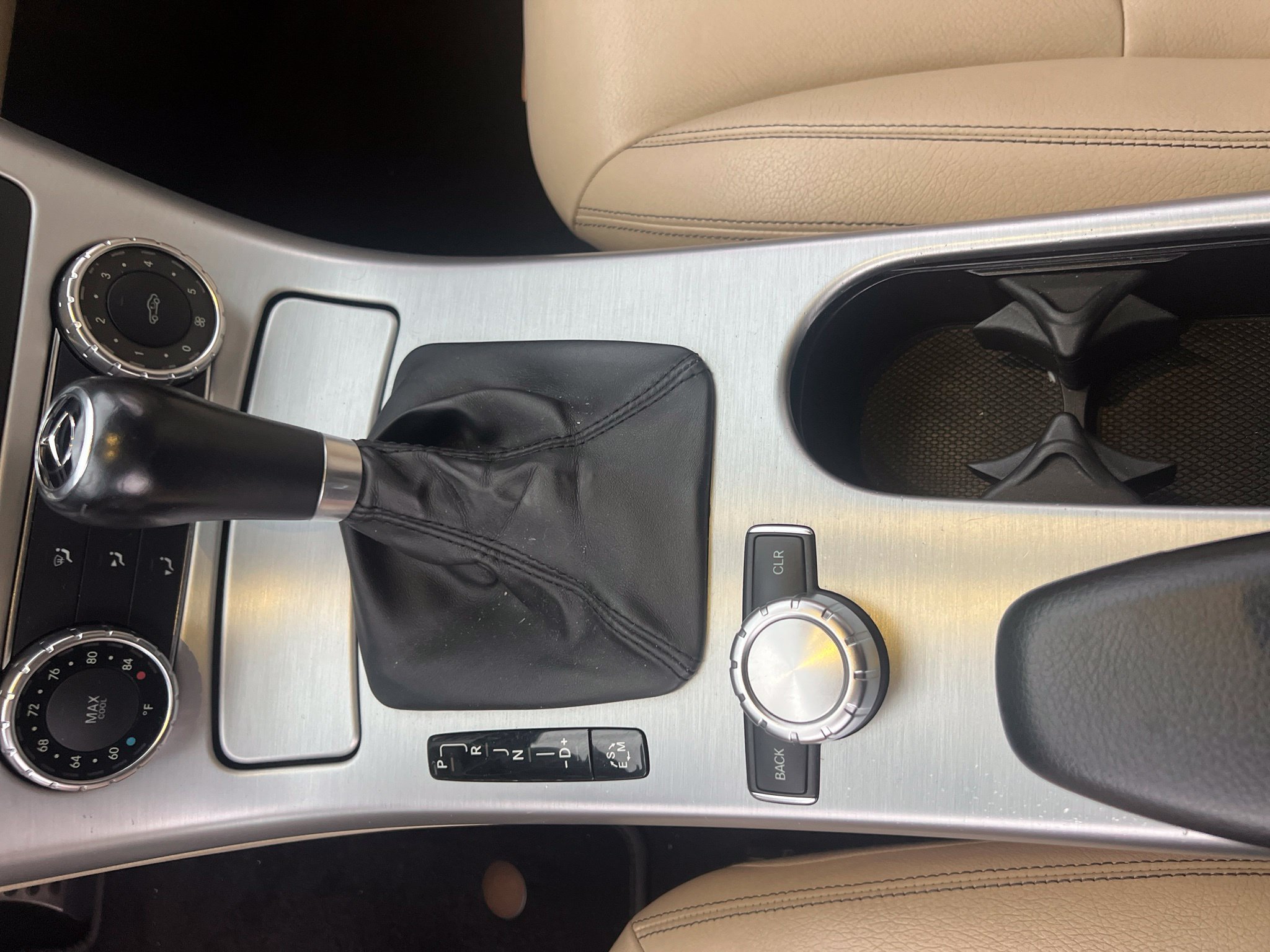 Used 2013 Mercedes-Benz SLK 250 image 16