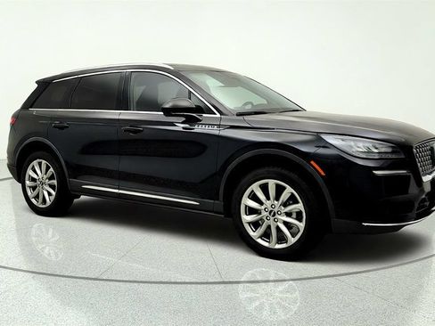 Used 2022 Lincoln Corsair FWD w/ Premium Package image 3