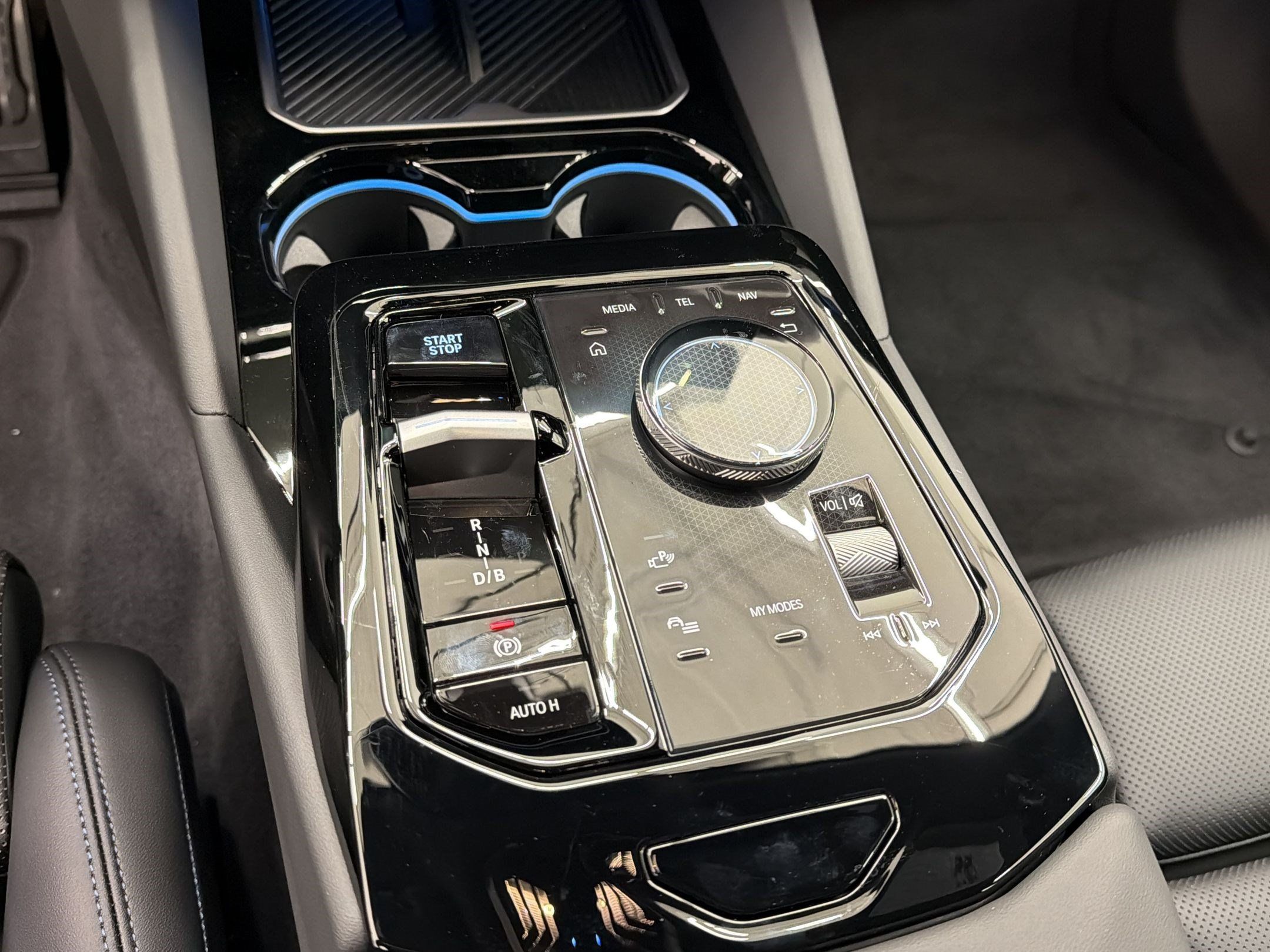 New 2026 BMW i5 M60 AWD/4WD image 17