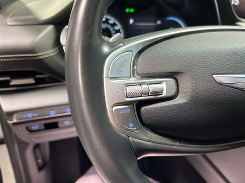 Used 2024 Genesis GV80 2.5T image 25