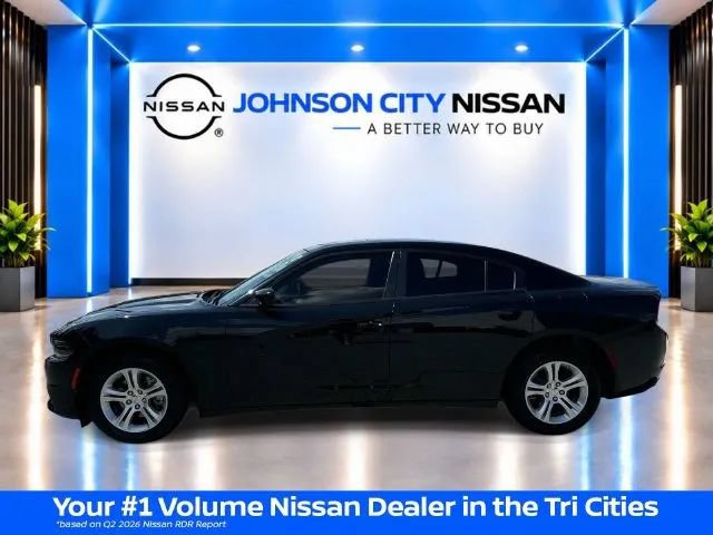 Used 2022 Dodge Charger SXT RWD image 7