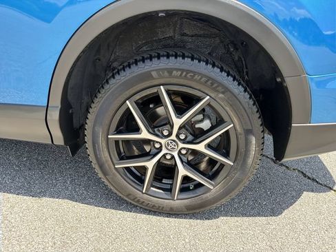 Used 2018 Toyota RAV4 SE w/ Advanced Technology Package FWD image 22