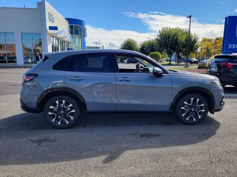 New 2026 Honda HR-V EX-L image 2