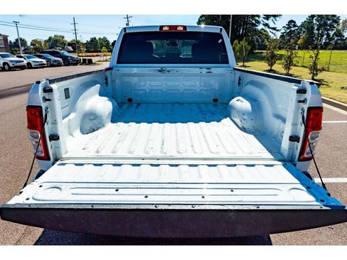 Used 2024 RAM 2500 Big Horn image 14