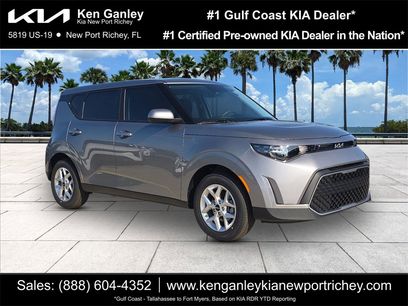 New 2025 Kia Soul LX