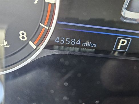 Used 2024 Nissan Altima 2.5 SR image 27