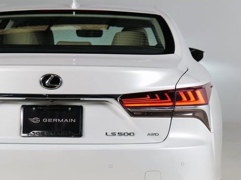 Used 2019 Lexus LS 500 AWD w/ Interior Upgrade Package image 8