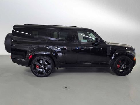 New 2025 Land Rover Defender 130 X AWD/4WD image 6
