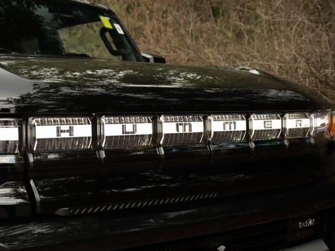 New 2025 GMC Hummer EV 3X w/ Extreme Off-Road Package image 45