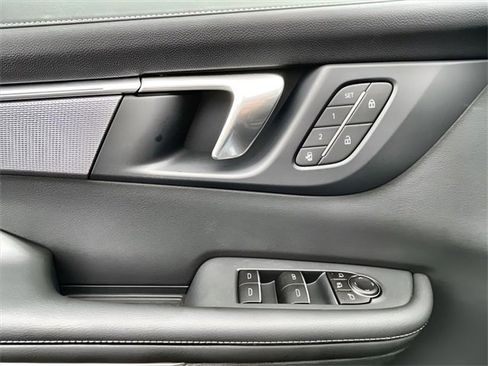 New 2026 Buick Enclave Sport Touring w/ Power Package image 24