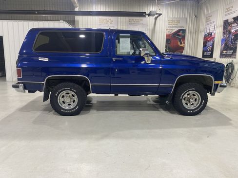 Used 1989 Chevrolet Blazer 4WD image 10