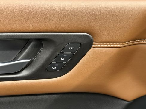 New 2026 Nissan Pathfinder Platinum image 30