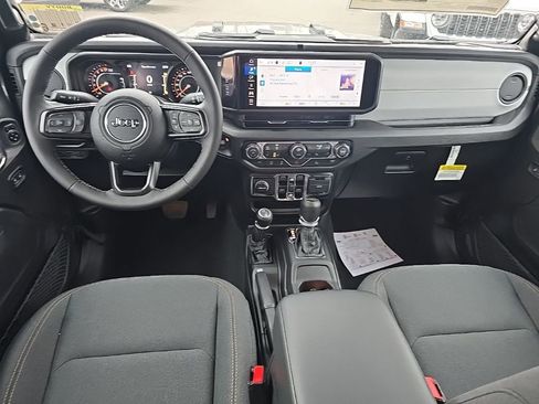 New 2026 Jeep Gladiator Sport image 17