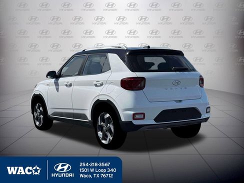 New 2026 Hyundai Venue SEL image 7