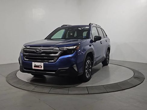 New 2026 Subaru Forester Premium AWD/4WD image 1