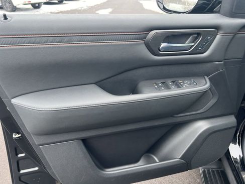 Certified 2025 Nissan Armada PRO-4X w/ Pro-4X Premium Package image 7