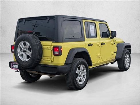 Used 2023 Jeep Wrangler Sport S image 5