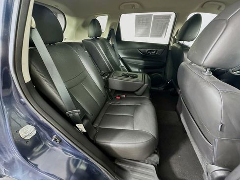 Used 2015 Nissan Rogue SL AWD/4WD image 34
