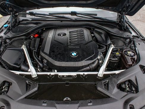 Used 2022 BMW 840i xDrive Convertible w/ Driving Assistance Package image 40