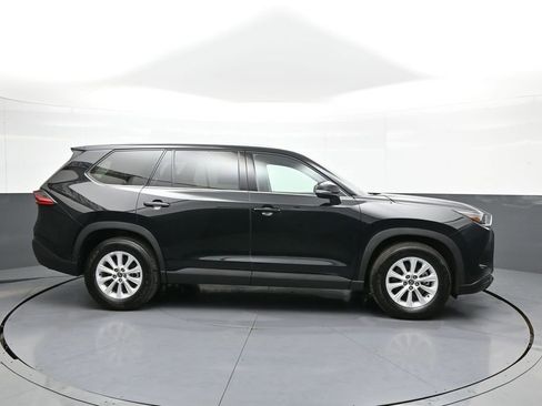 Certified 2025 Toyota Grand Highlander AWD image 5