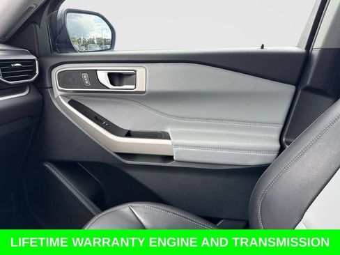 Used 2023 Ford Explorer XLT w/ Equipment Group 202A RWD image 24