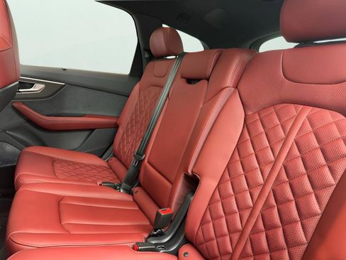 New 2026 Audi SQ7 Prestige AWD/4WD image 26
