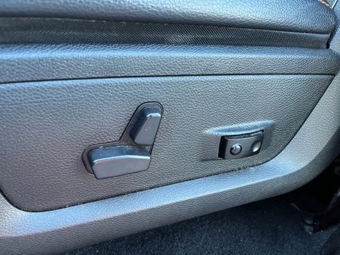 Used 2017 RAM 1500 Sport w/ Ignition Orange Sport Package image 12