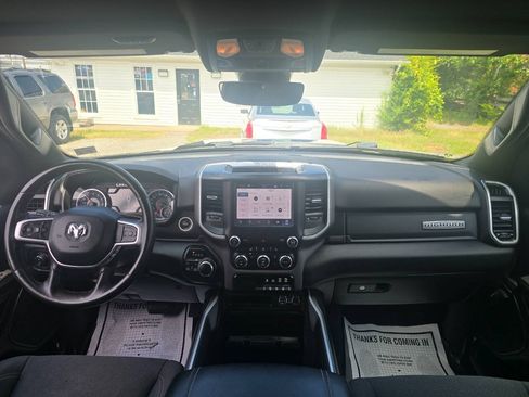 Used 2022 RAM 1500 Big Horn AWD/4WD image 57