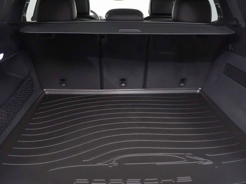 New 2026 Porsche Cayenne S image 13