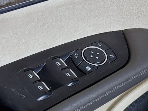 Used 2020 Lincoln Nautilus Reserve w/ Equipment Group 201A AWD/4WD image 20
