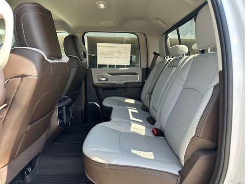 New 2027 RAM 3500 Laramie AWD/4WD image 31