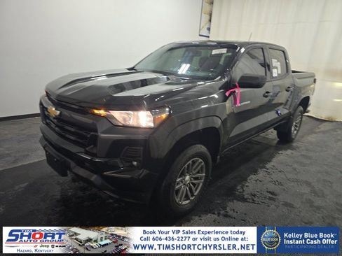 Used 2023 Chevrolet Colorado LT w/ LT Convenience Package II image 1