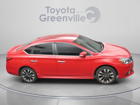 Used 2016 Nissan Sentra SR FWD image 17