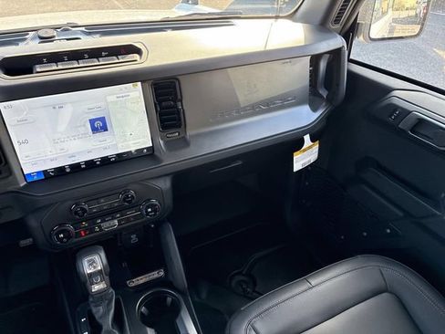 New 2025 Ford Bronco Big Bend w/ Black Diamond Package image 15