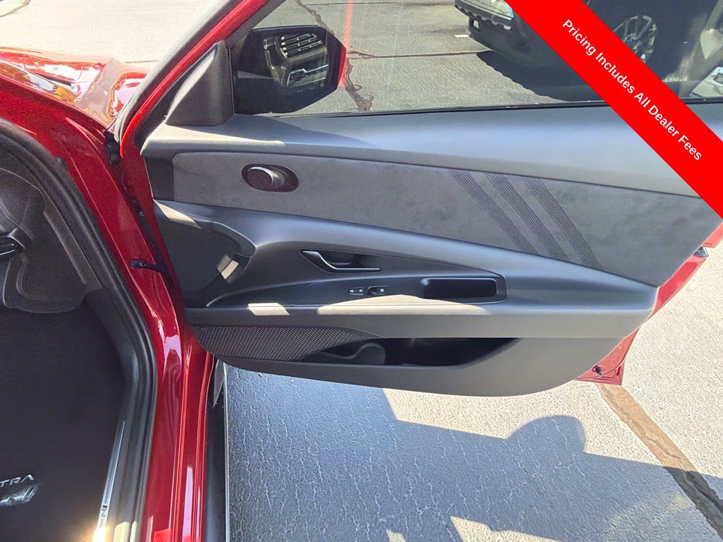 Used 2025 Hyundai Elantra N FWD image 29