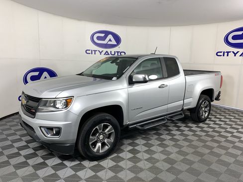 Used 2015 Chevrolet Colorado Z71 AWD/4WD image 6