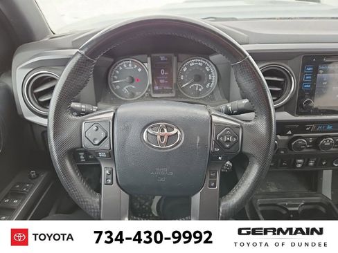 Used 2019 Toyota Tacoma TRD Sport image 22