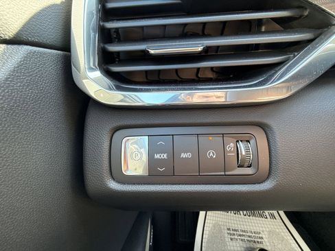 New 2025 GMC Acadia Elevation w/ Super Cruise Package image 18