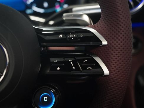 New 2026 Mercedes-Benz SL 63 AMG 4MATIC image 23