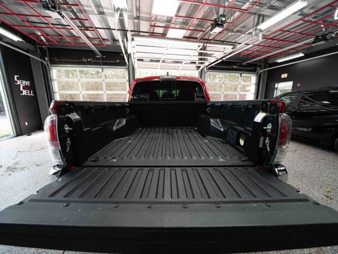 Used 2021 Toyota Tacoma TRD Off-Road image 27