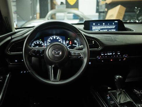 Used 2025 MAZDA CX-30 AWD 2.5 S w/ Preferred Package image 18