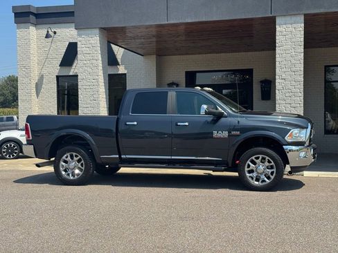 Used 2018 RAM 2500 Limited image 18