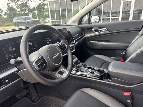 Certified 2025 Kia Sportage EX FWD image 26