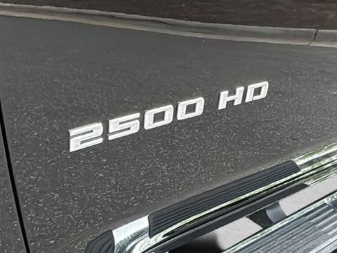 Used 2024 Chevrolet Silverado 2500 LTZ w/ LTZ Premium Package image 9