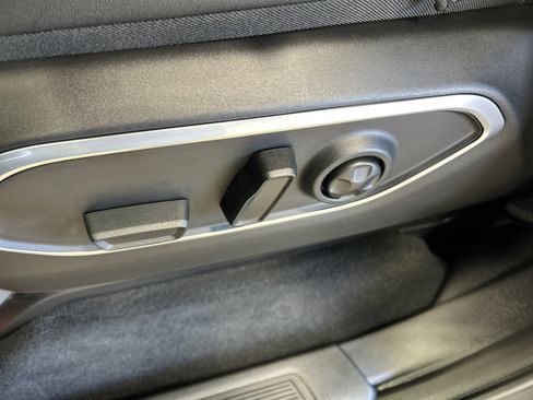 New 2026 Jeep Grand Wagoneer Limited AWD/4WD image 18