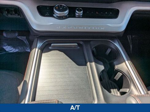 Certified 2025 Ford Expedition Active RWD image 19